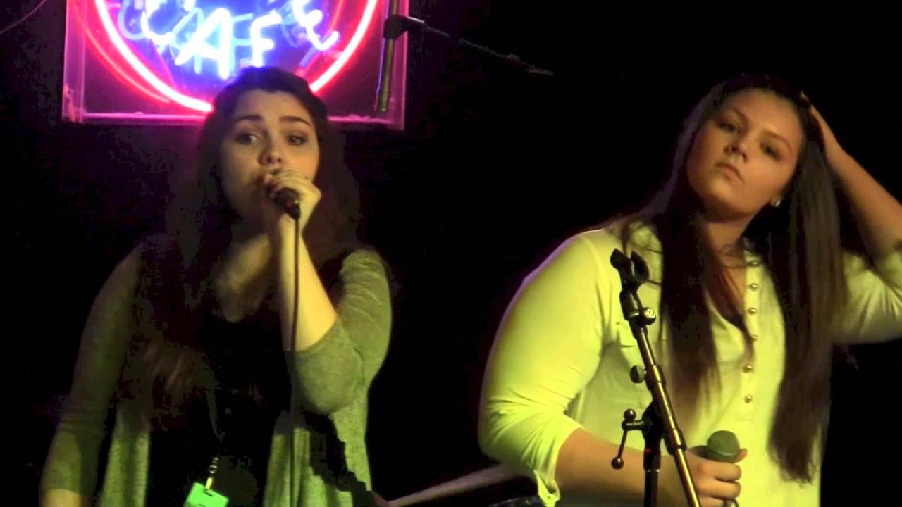 Voodoo Vinyl - Performing at Blues City Cafe on Beale Street- International Blues Challenge