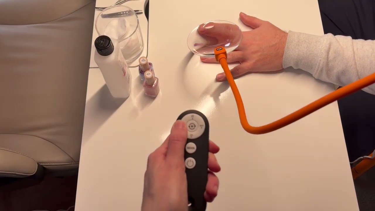Is this LED light adjustable, sturdy and good quality? AURELLE
