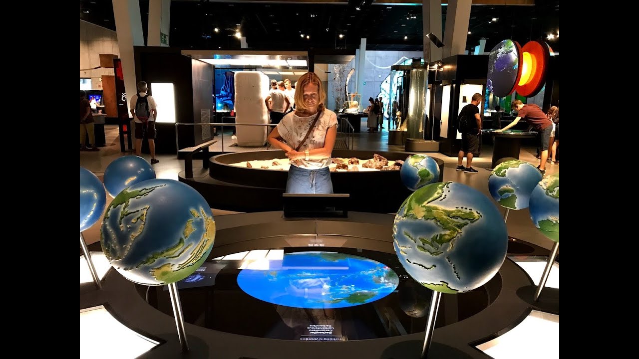 Музей науки CosmoCaixa, Барселона