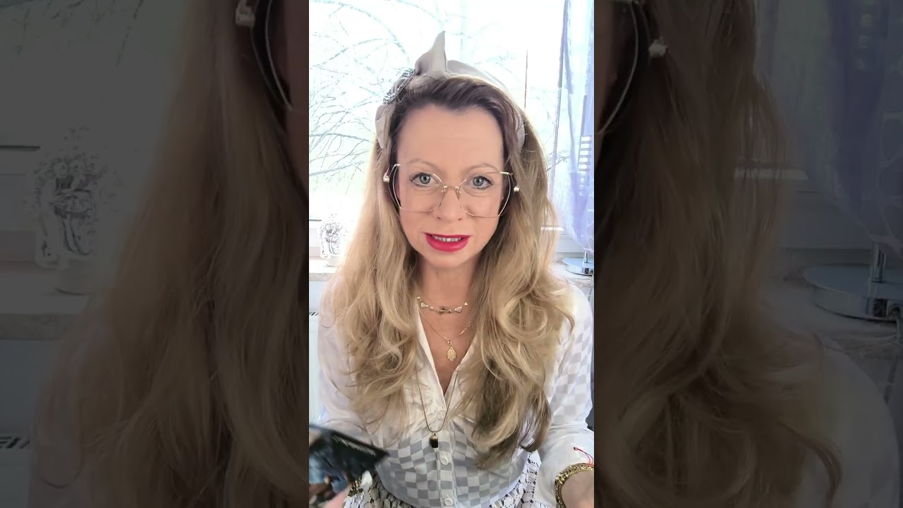 What does Tarot want to tell you about him/her?