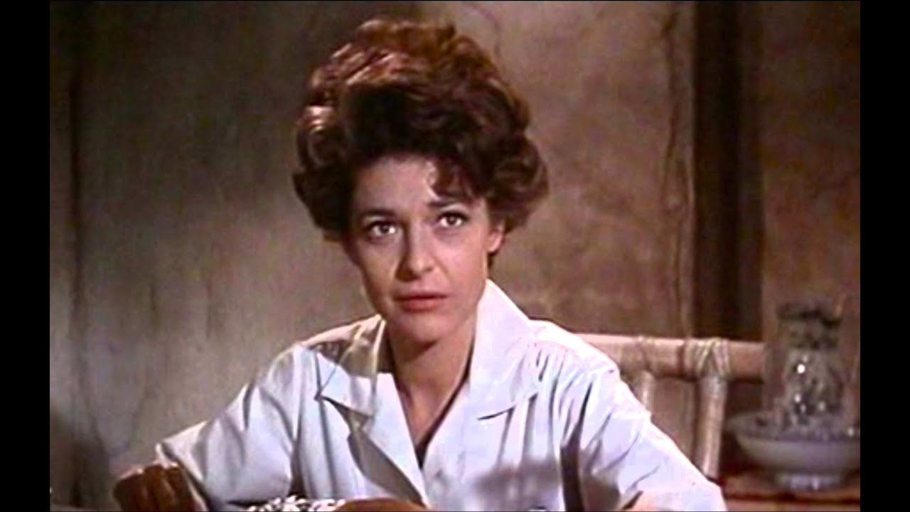 7 WOMEN (1966)  Clip - Ann Bancroft, Margaret Leighton, and Sue Lyon