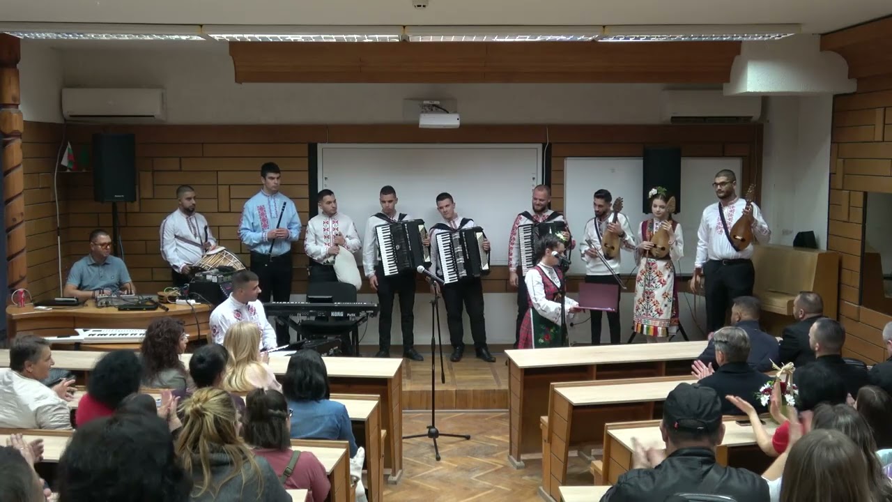 Зимен фолклорен концерт на студенти от Педагогическия факултет на ПУ