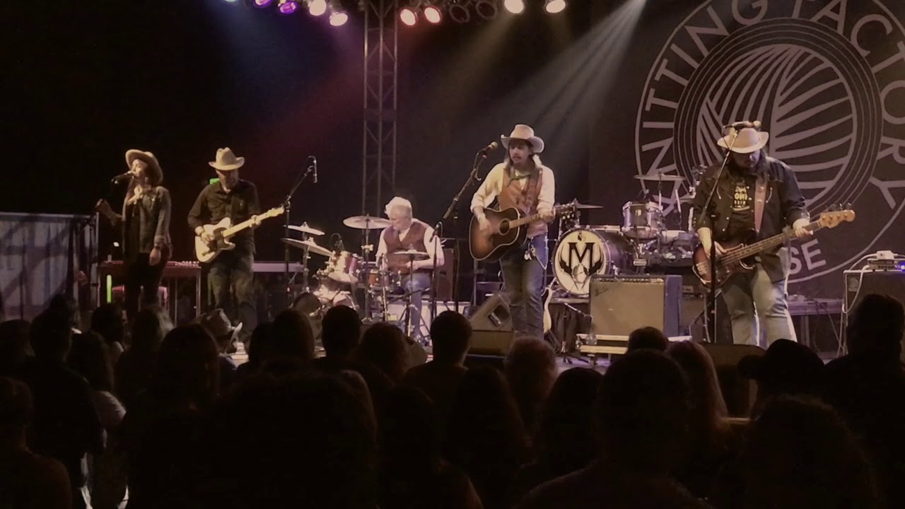 Tylor & the Train Robbers - Take a Chance
