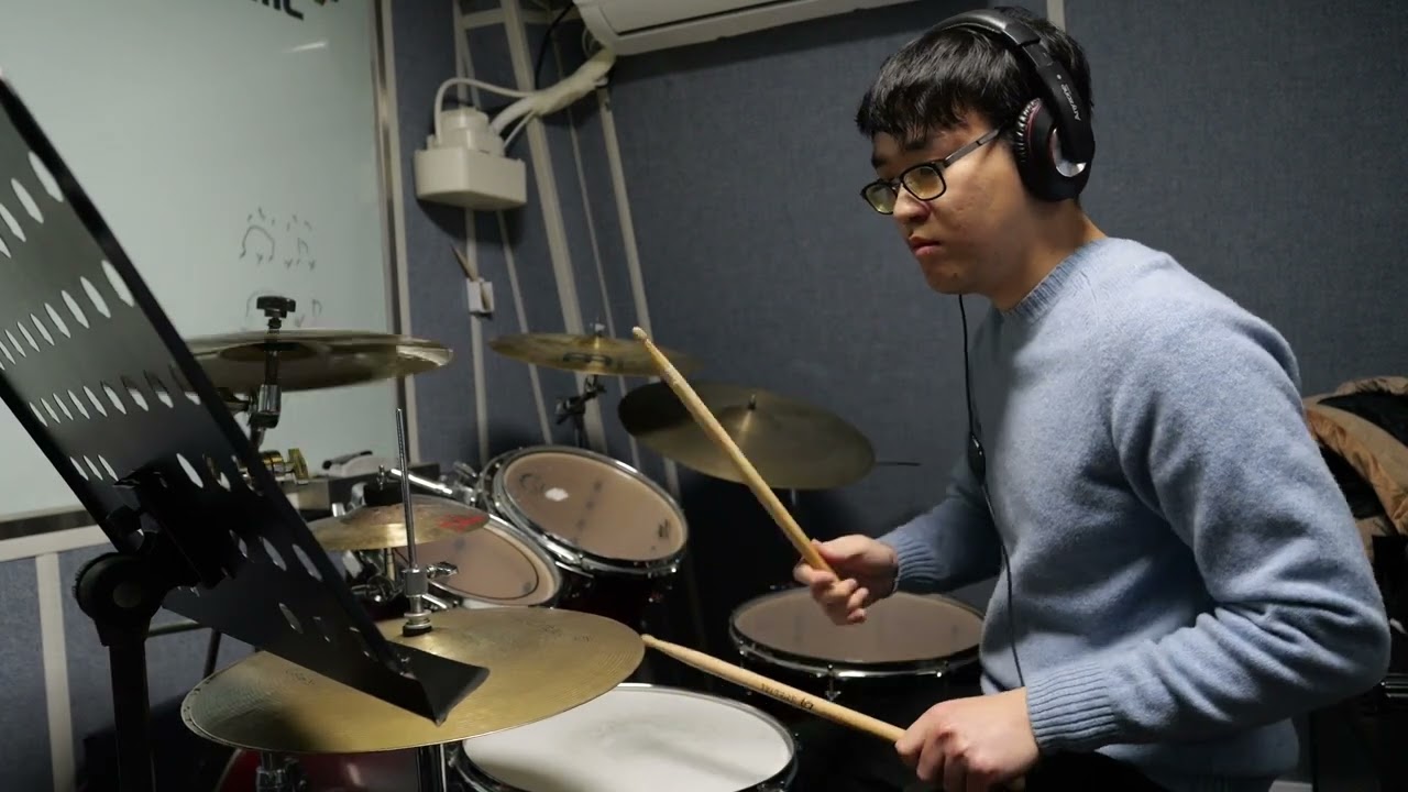 Aaron Smith - Dancin drum cover by Drummer Swagger