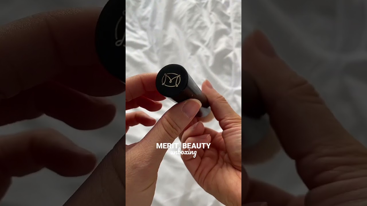 MERIT Beauty Unboxing 🤍 #aesthetic #minimalist #makeup #meritbeauty #parisian #postcardsfromabi