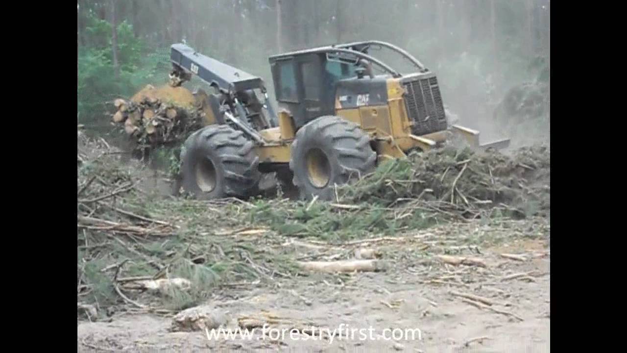 2007 CAT 545C Skidder for Sale at Forestry First sn67 HD1.wmv