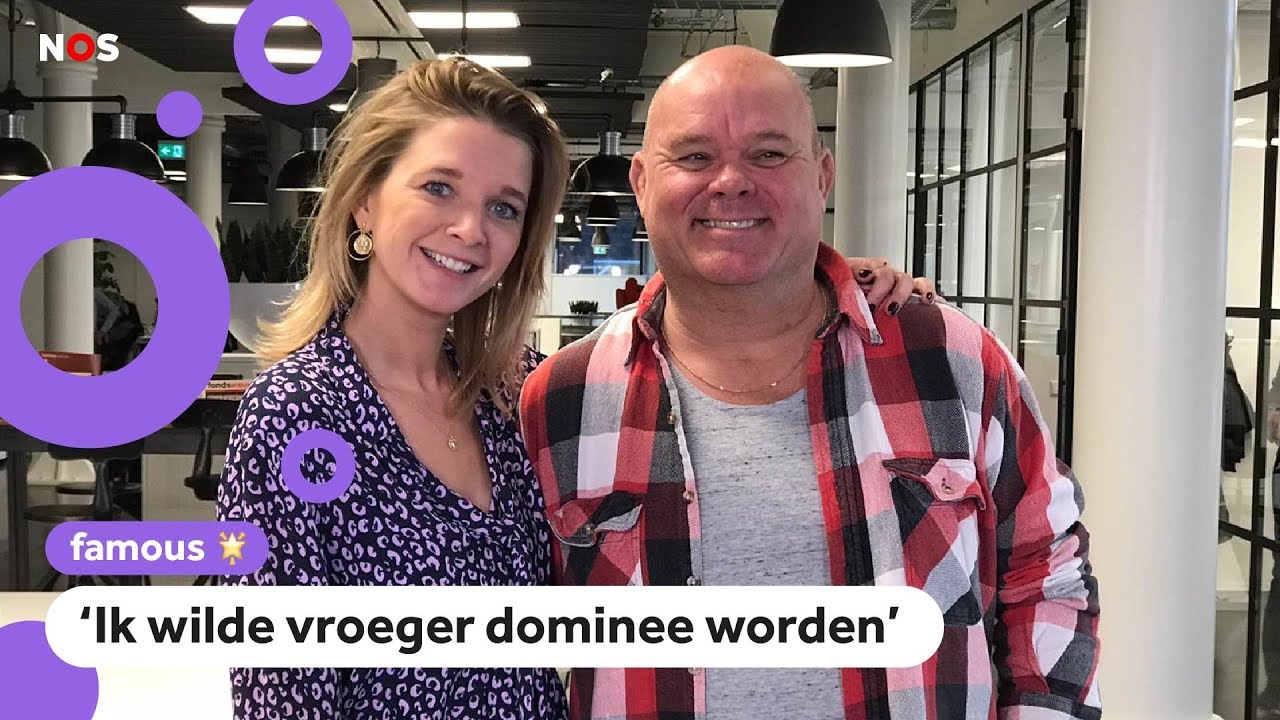 Paul de Leeuw beantwoordt vragen van kinderen