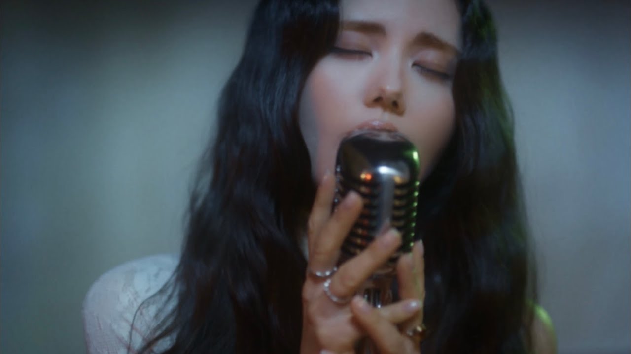 Olivia Marsh - 42 (Official Video)