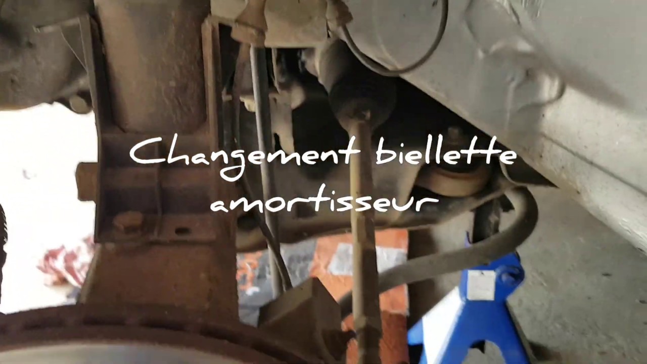 Changement d'une biellette stabilisatrice ou biellettes amortisseur Peugeot 206 1.4 HDI