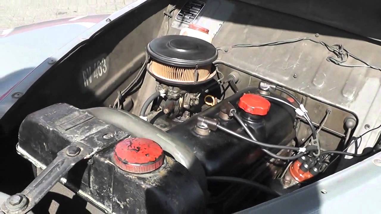 Renaissance Peugeot 203 Bachee