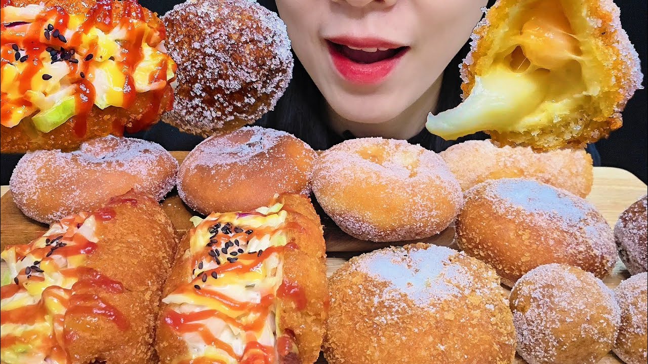 ASMR 쫀득 바삭 찹쌀도너츠 먹방) 바삭바삭 설탕듬뿍 쫀득 도넛 치즈도넛, 완두도넛,팥도넛,추억의사라다빵먹방🫓🥯🥯🫓