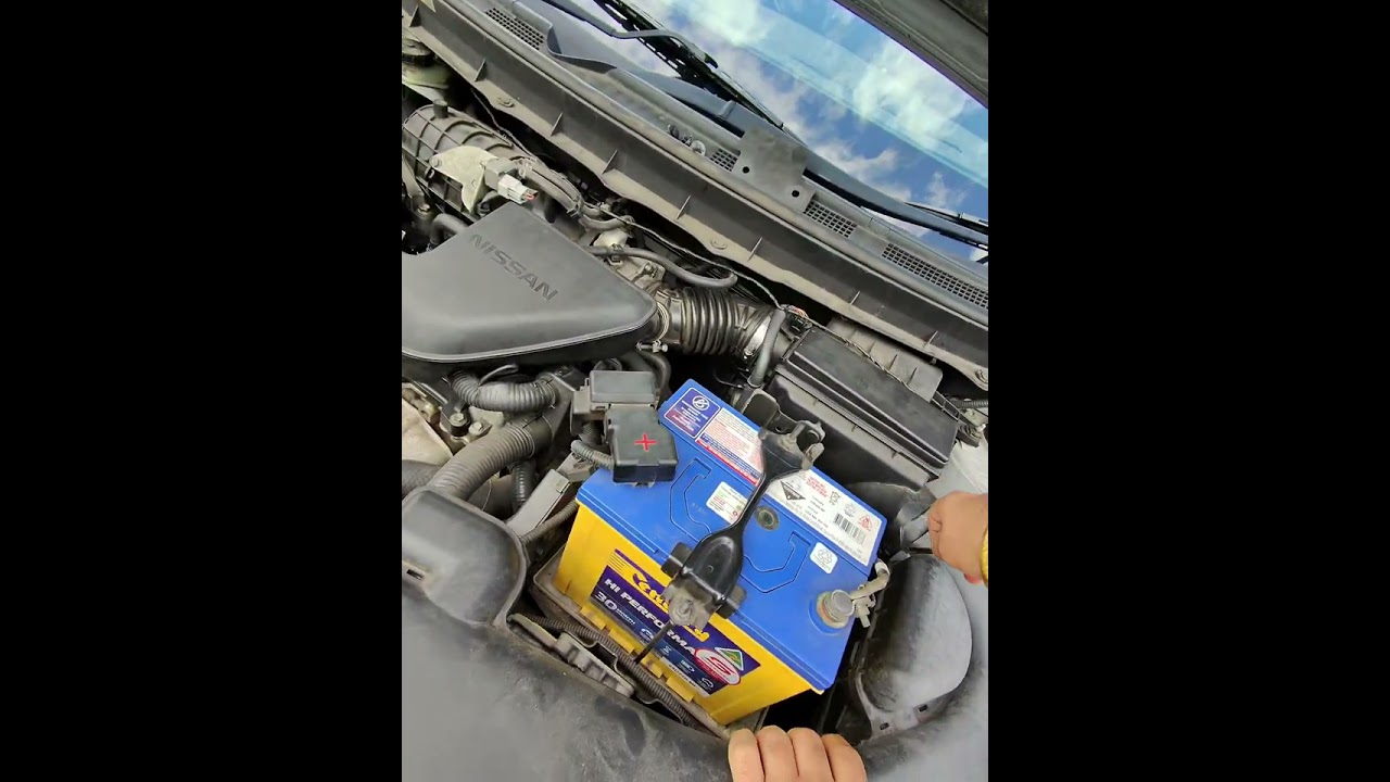 Changing Radiator of Nissan X-trail 2008  #nissan #xtrail #Australia #radiator #goldcoast Part-1