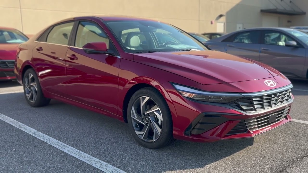 Save Big On A Hyundai Tucson and Elantra!