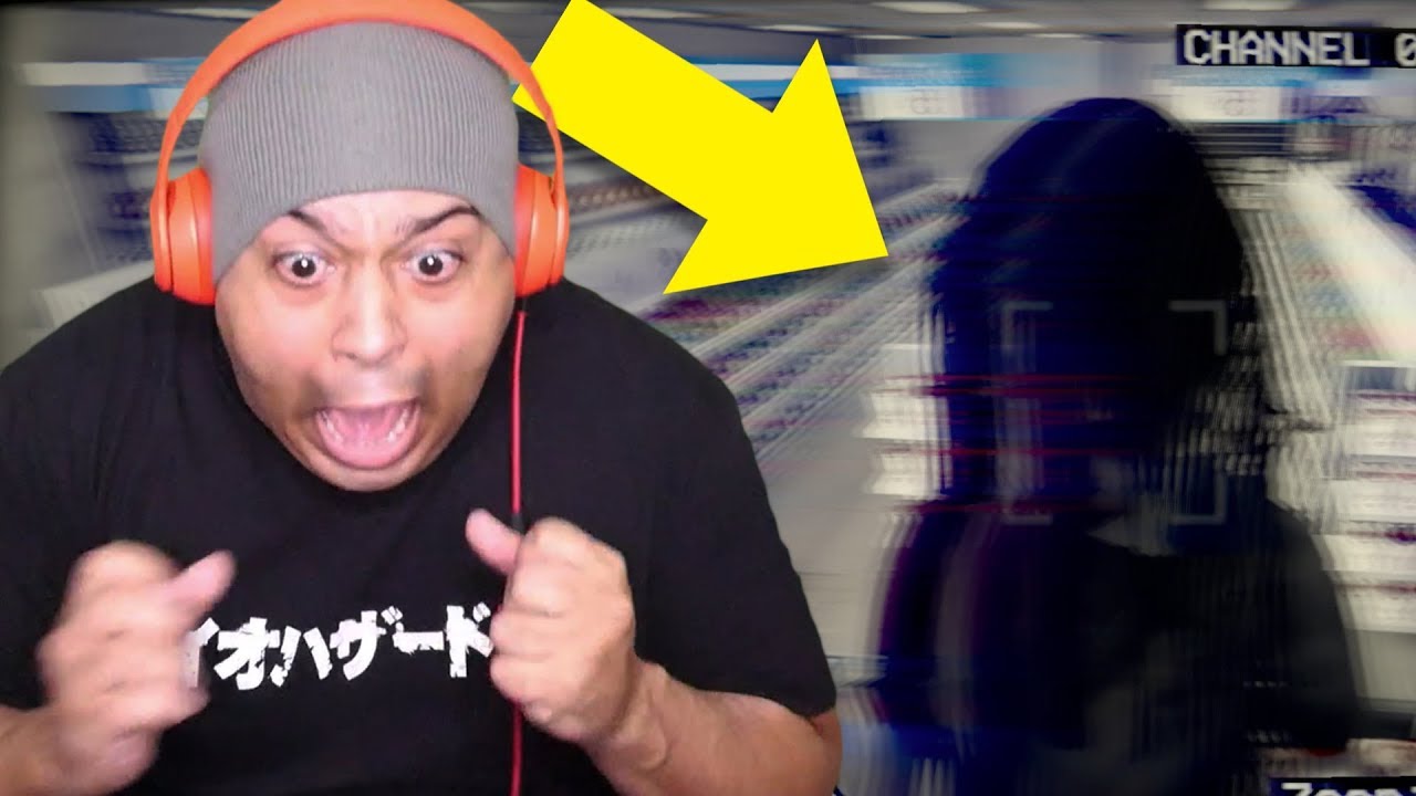 THIS SCARED THE ENTIRE  LIFE OUT OF ME!! [CONVENIENCE STORE]