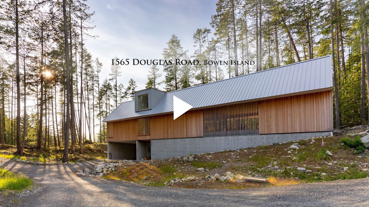 1565 Douglas Road, BOWEN ISLAND