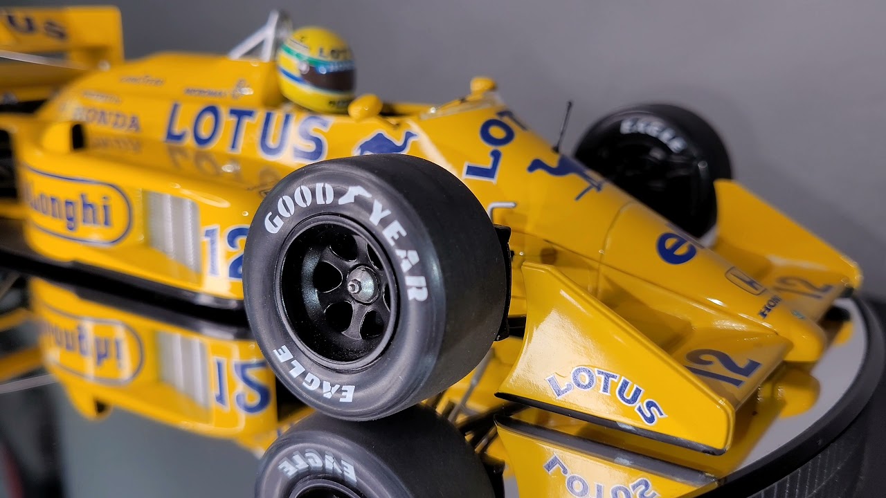 Ayrton Senna - 1987 Lotus Honda 99T (Lotus livery) Diecast 1/18