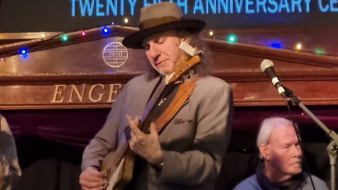 Baby What You Want Me to Do - Allen Finney at Brian Kramer International Blues Jam 2023-11-25