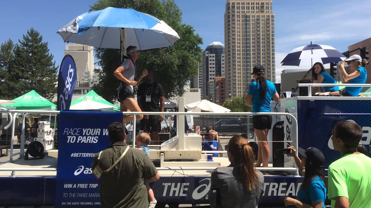 Outdoor Retailer 2014 Asics Treadmill Challenge