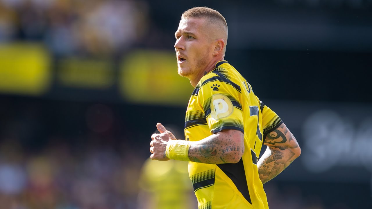 Juraj Kucka’s “QUIET” Debut 😂 😂 😂  | Best Bits | Watford 3-2 Aston Villa