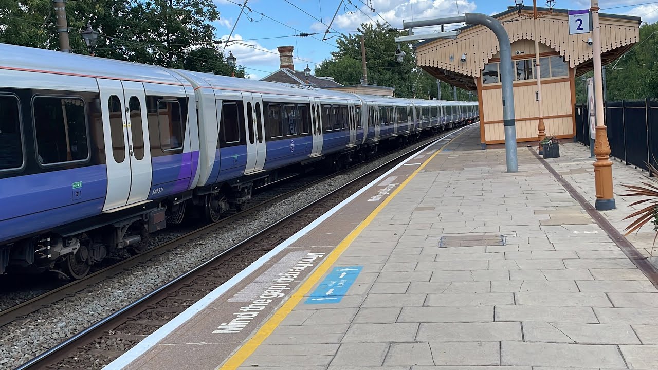 Great Western Railway, Elizabeth Line and Heathrow Express Trains at Hanwell on August 5th 2022