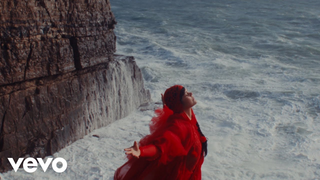 Bat For Lashes - The Dream Of Delphi (Extended Strings Version / Official Visualiser)