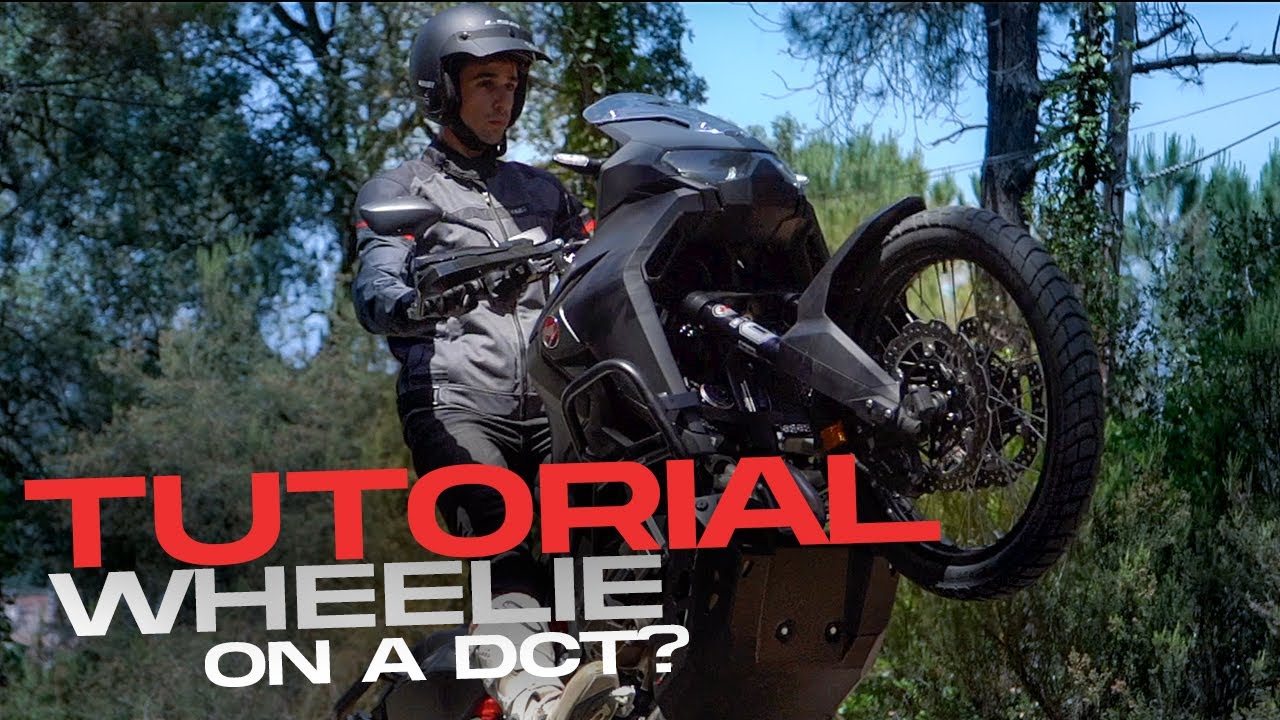 WHEELIE WITH AFRICA TWIN DCT? Subtitles