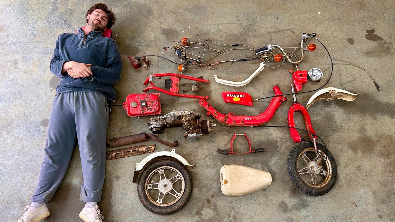 Saving An Abandoned Moped (Suzuki FZ50 - 2 Stroke)