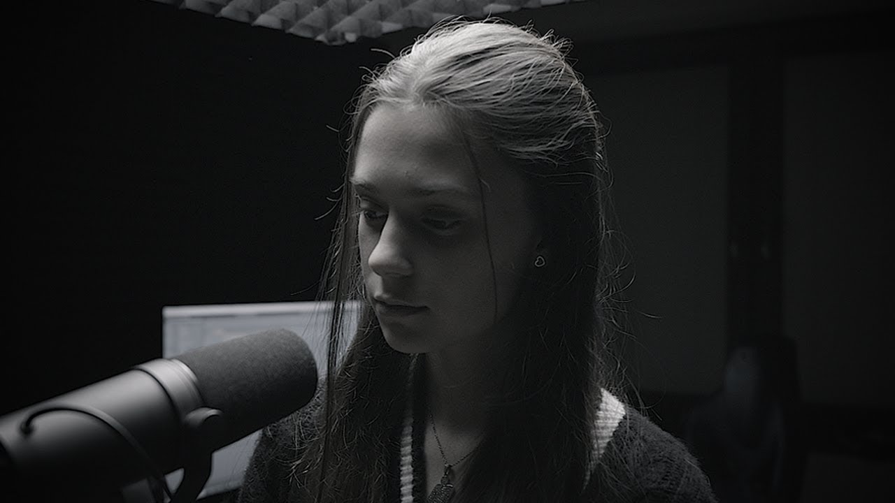 Billie Eilish - come out and play | Via cover