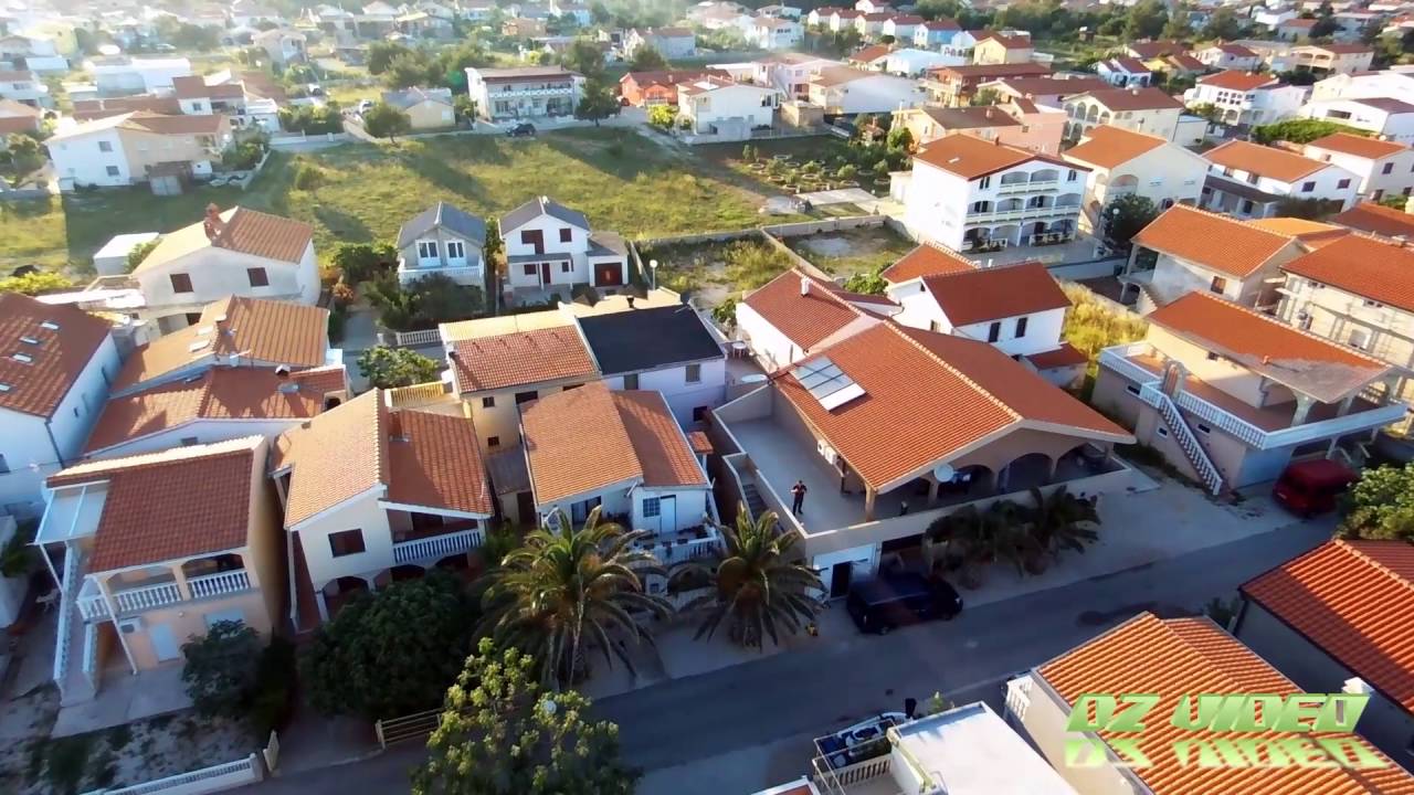 Parrot Bebop flight over Island Vir Srid Kucice-Uvala Radovanjica-Zitna Uvala 5/2016