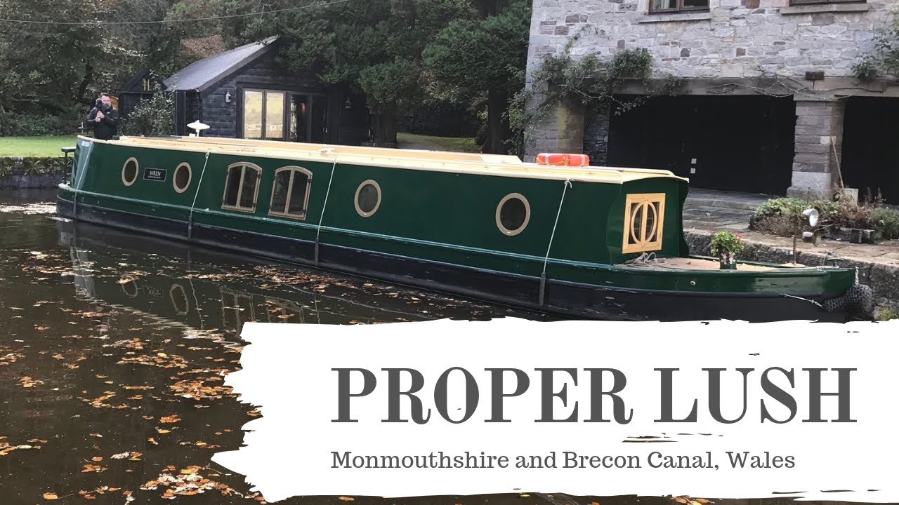 Proper Lush on our Luxury Narrowboat