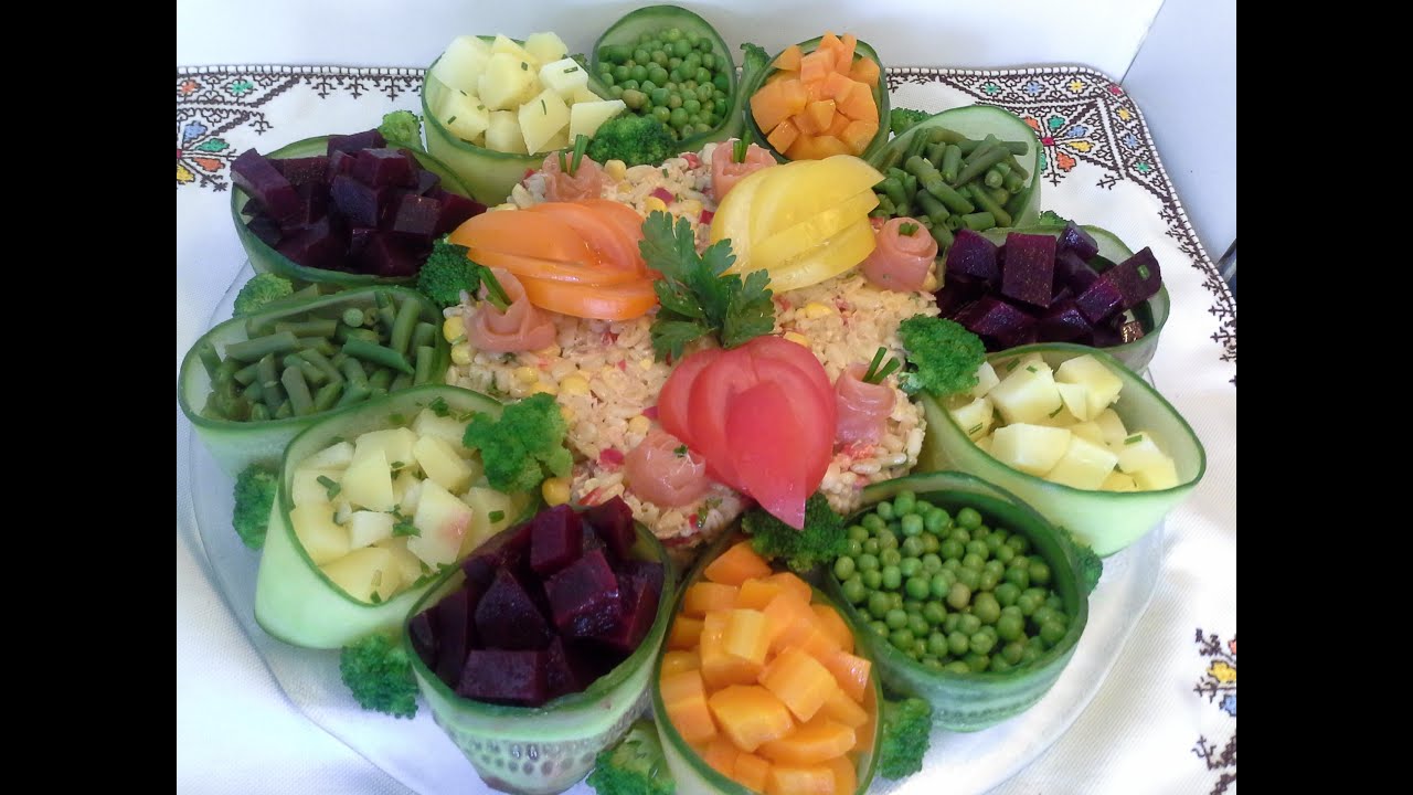 سلطة متنوعة بالخضر (فن تزيين السلطات) salade variée aux légumes