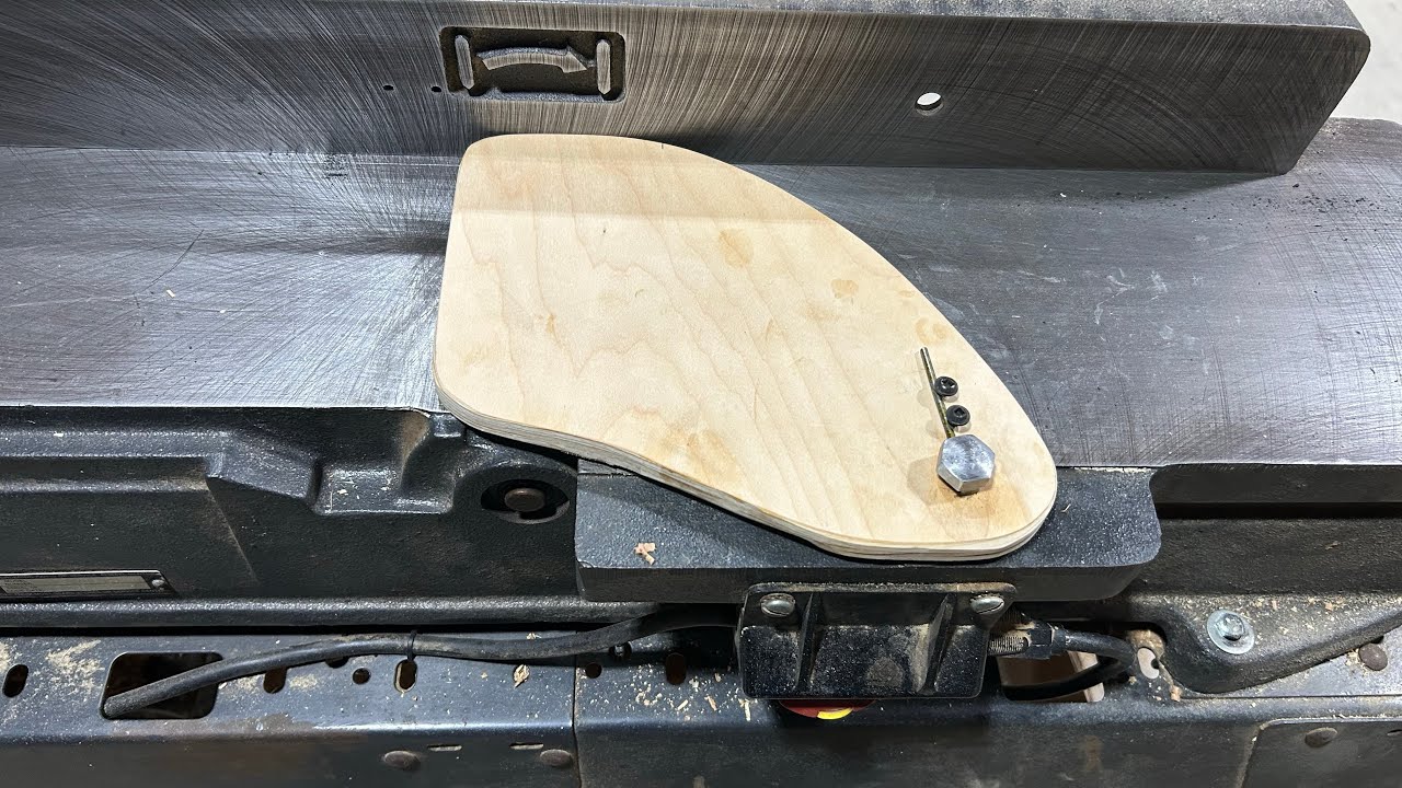 Shop made blade guard for an old Craftsman jointer