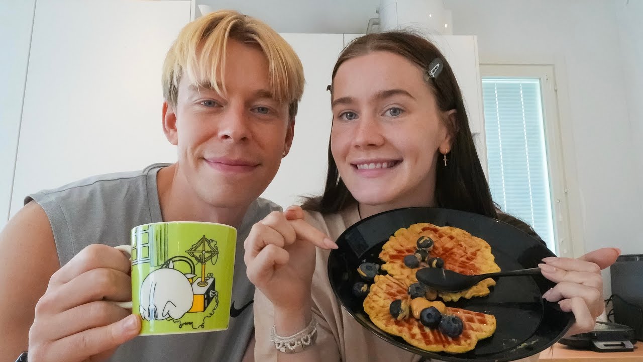 Tehdään lettuja aamupalaksi :)