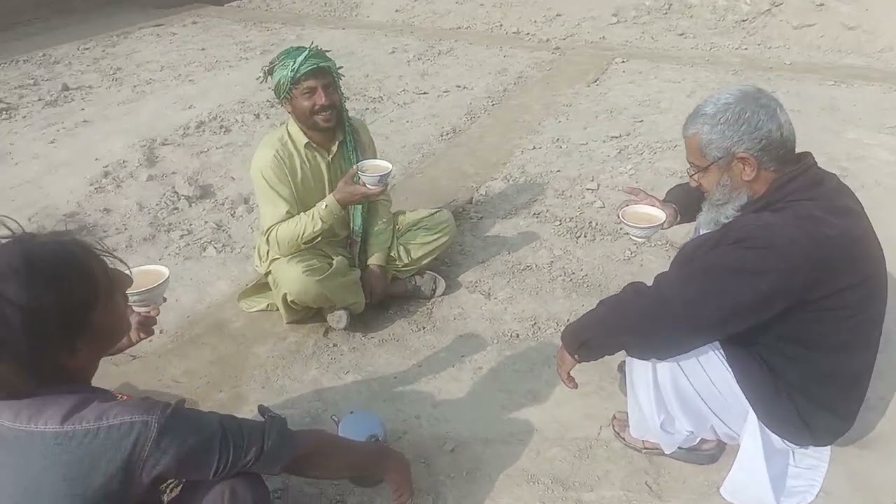 مزدوروں کے ساتھ