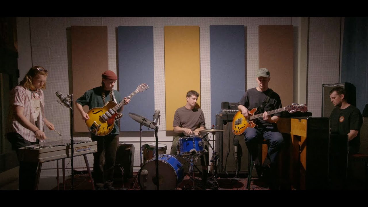Surprise Chef - Money Music - Live at Diamond Mine