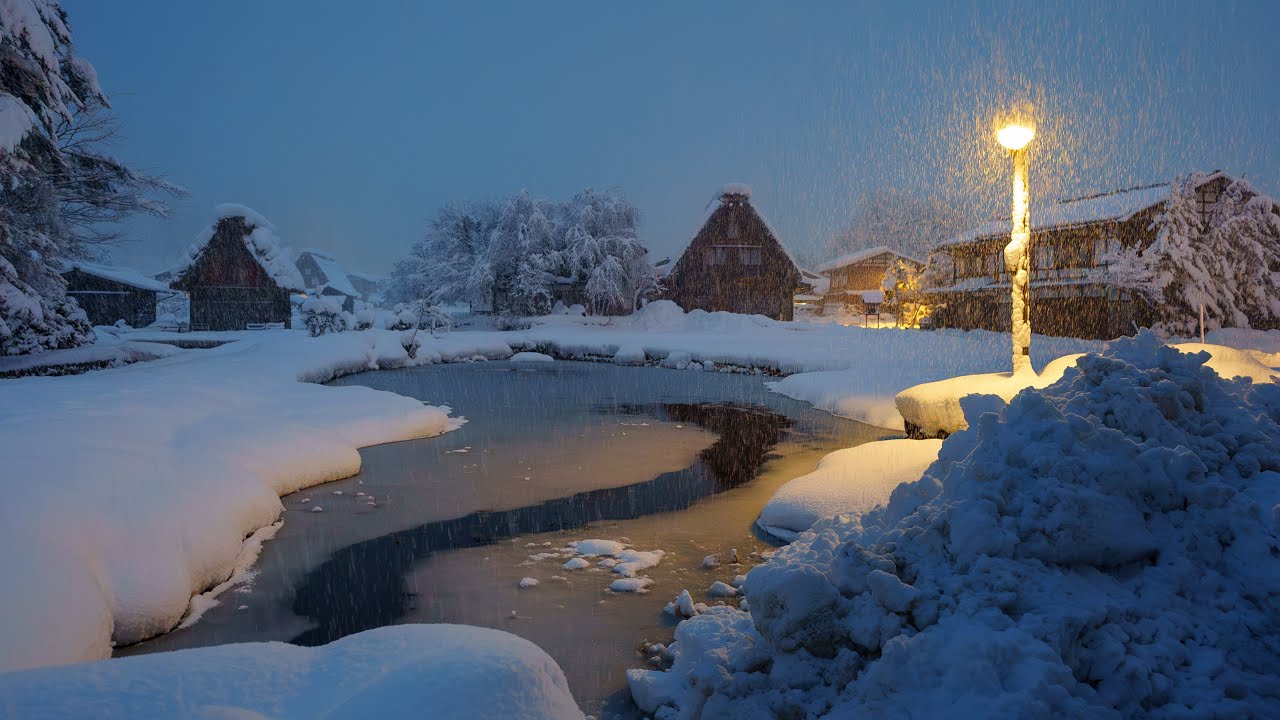 Shirakawago in Winter, Quiet Walk in Snowy Mountain Village | Gifu, Japan 4K