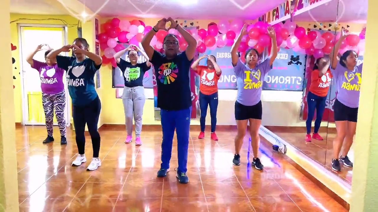 Corazón Partido 💔 Sonora de Margarita By #malafamazumba #zumba #viejitasperobonitas