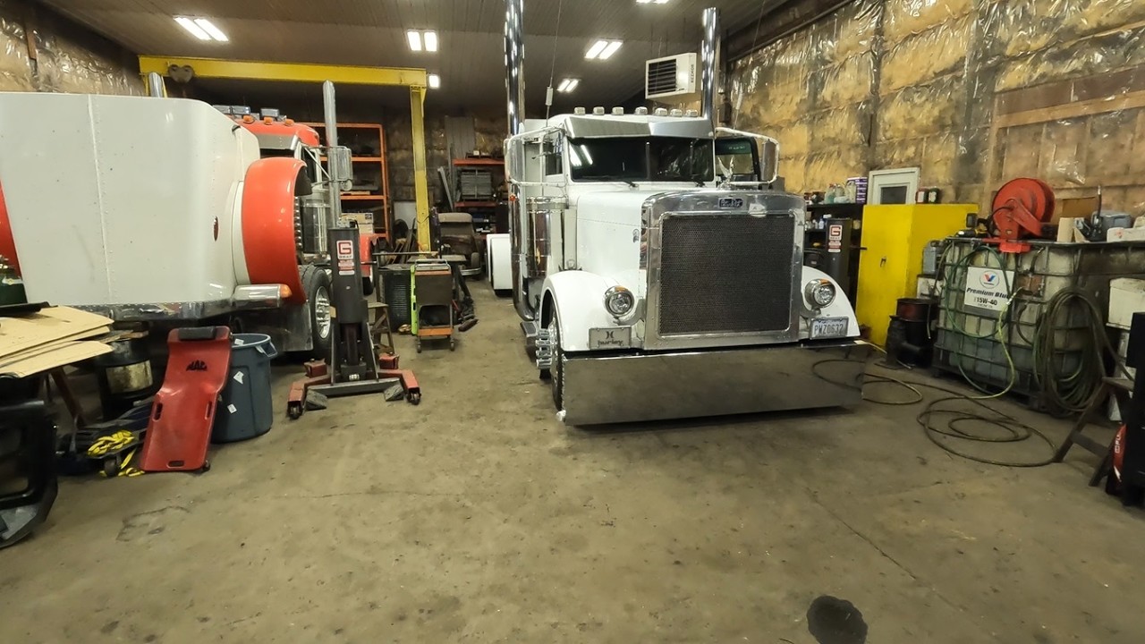 Installing a 379 J Ferrell Steer Air Ride Kit - What do we think of it?