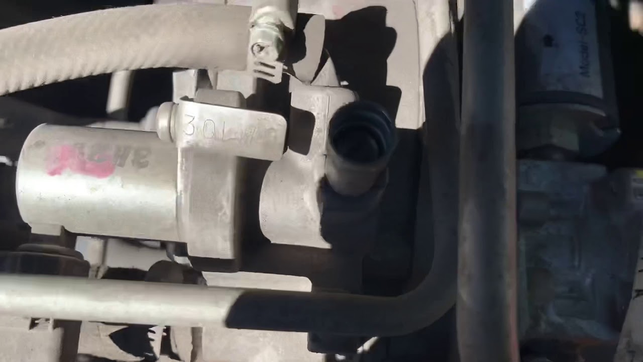 How to Adjust a Toyota Forklift Fuel Regulator
