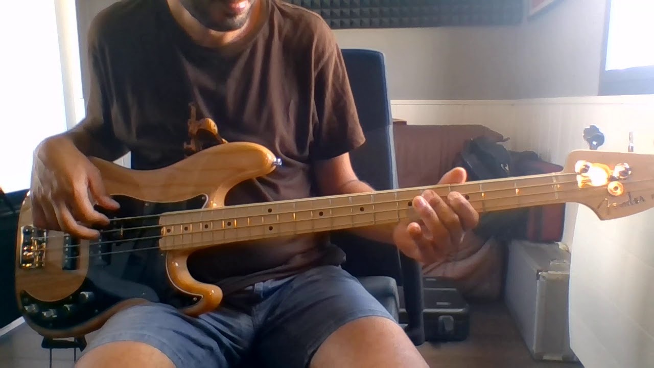 Capitan Harlock sigla bass cover