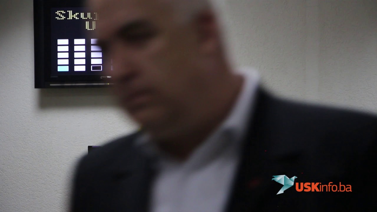 LABURISTI ŽESTOKO NAPALI POLICIJU, BIHAĆ I CAZIN