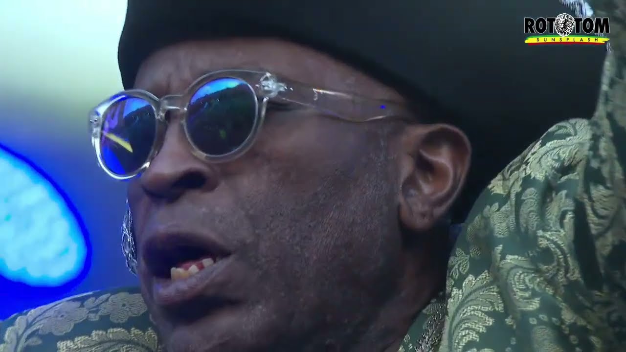 EEK-A-MOUSE w/ MAFIA & FLUXY Band ft Megumi Mesaku live @ Main Stage 2022
