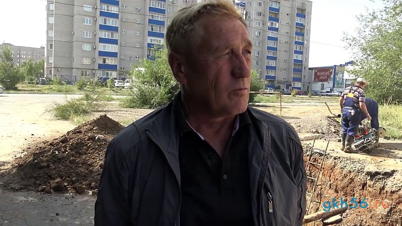 Устранение порыва водовода пр.Металлургов д.1 (8 сентября 2020)