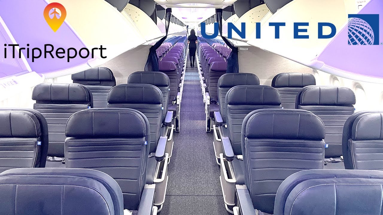 NEW INTERIOR United 737 MAX 8 First Class Trip Report