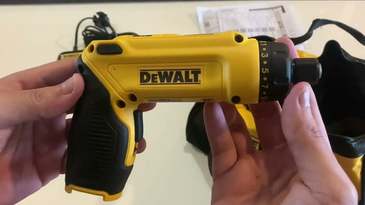 DEWALT 8V MAX Cordless Screwdriver Kit, Gyroscopic, 2 Batteries Review