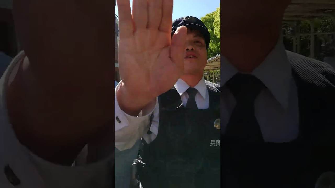 兵庫県警察兵庫警察署、警察官職務執行法第2条２項３項、法的根拠根拠無き、承認、令状有っての職務質問、市民が誰が通りすがりにパトカーを覗くんだよ～まして巡査部長は、何処までもついて行くなんて言ってはさ～