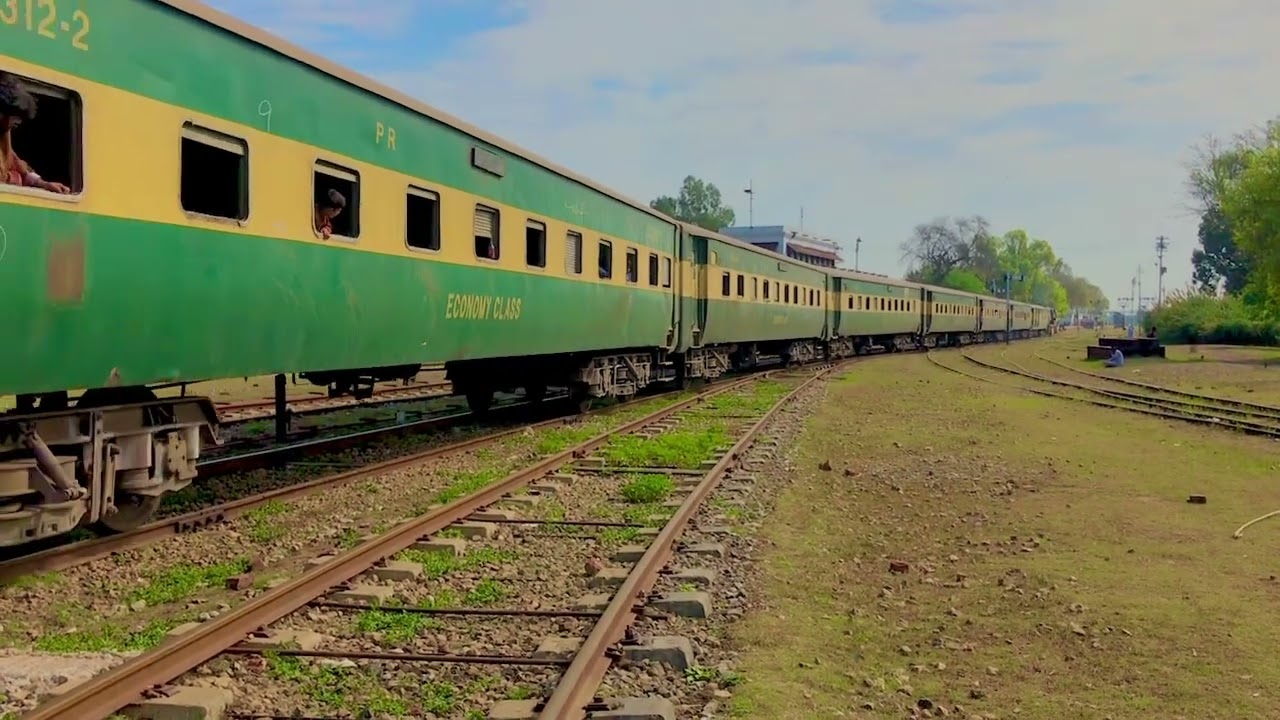 11up Hazara express Malakwal arrival 17 March 2026