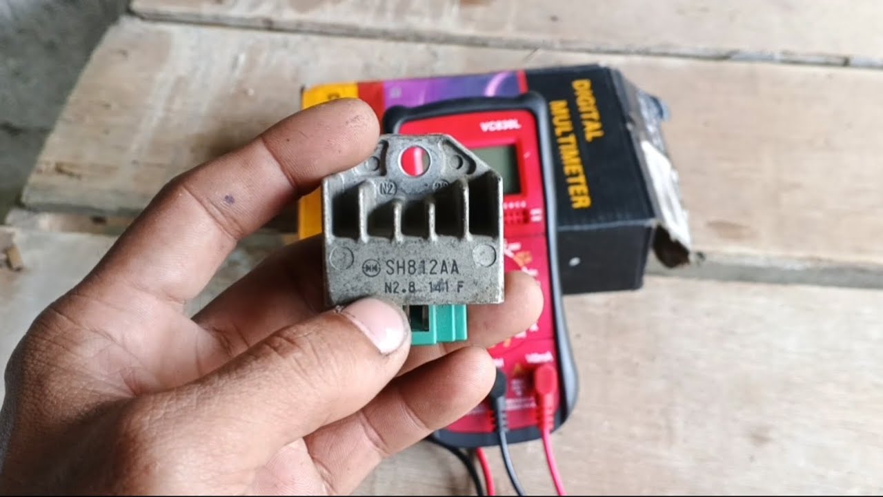 PAANO E CHECK ANG HALF WAVE RECTIFIER REGULATOR KUNG SIRA OR GOOD PA @rdworksideas 