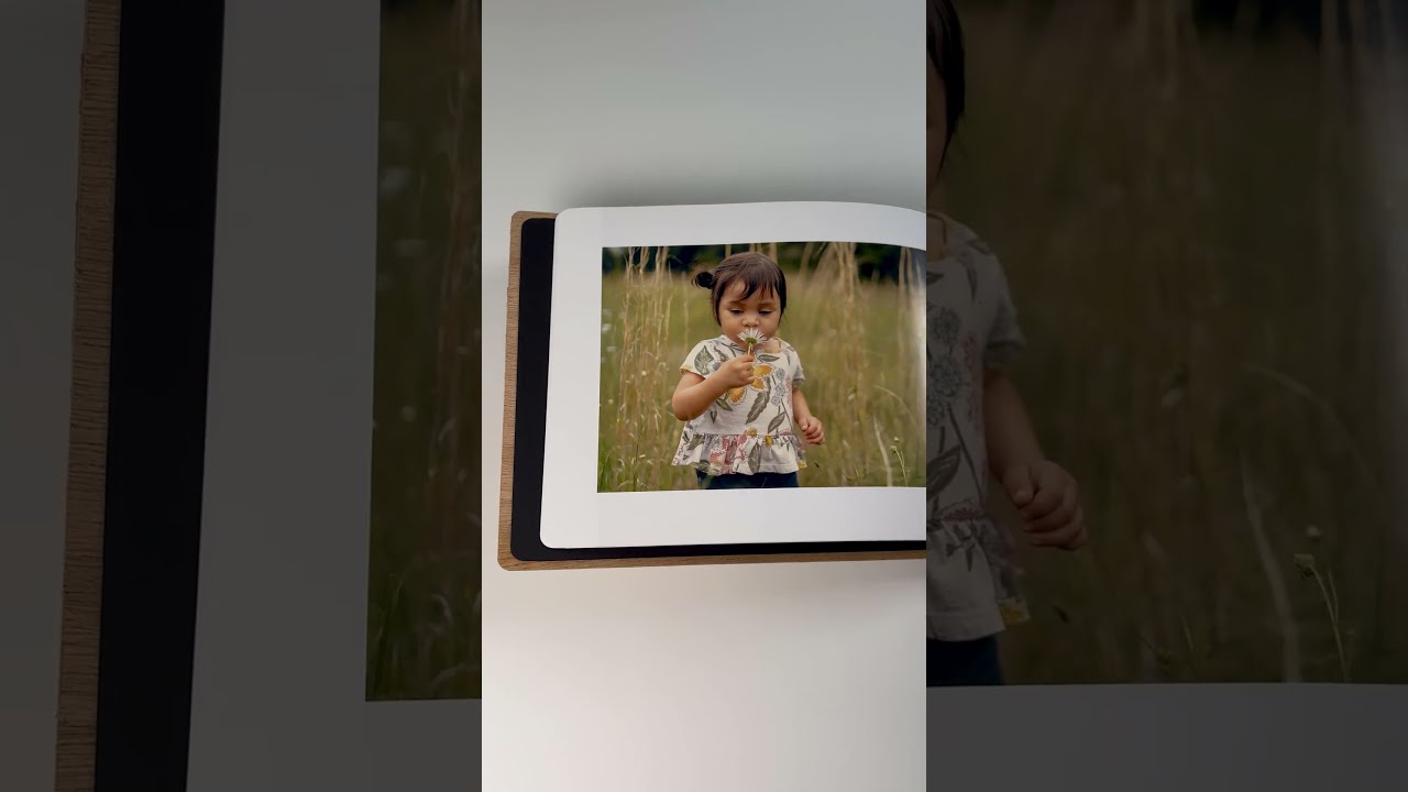 Cappuccino Rustic - Leather meets Wood - a photo book by Studio22