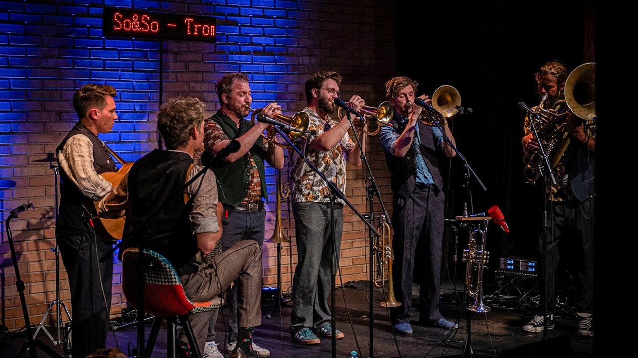 Kapelle So&So - Nanana (LIVE) - Theater am Spittelberg - DAXN